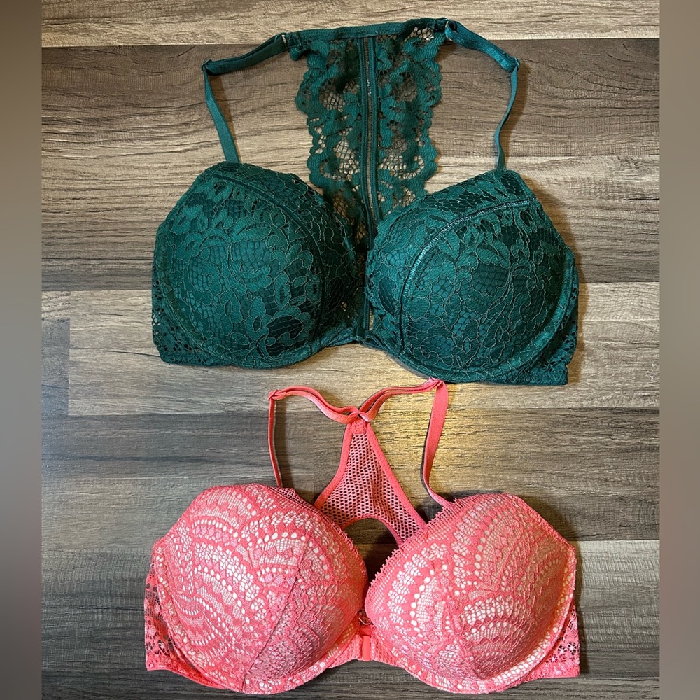 Used push up bras with front closure